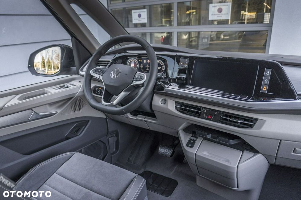 Volkswagen Multivan - 21