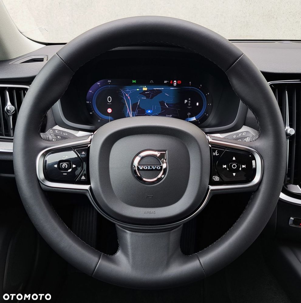 Volvo V60 Cross Country - 14