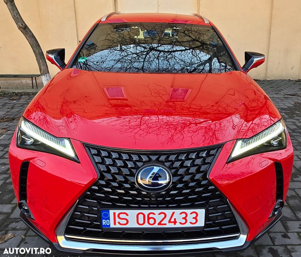 Lexus UX 250h 2.0L HEV 20H- (178 HP) 4X4 CVT Luxury
