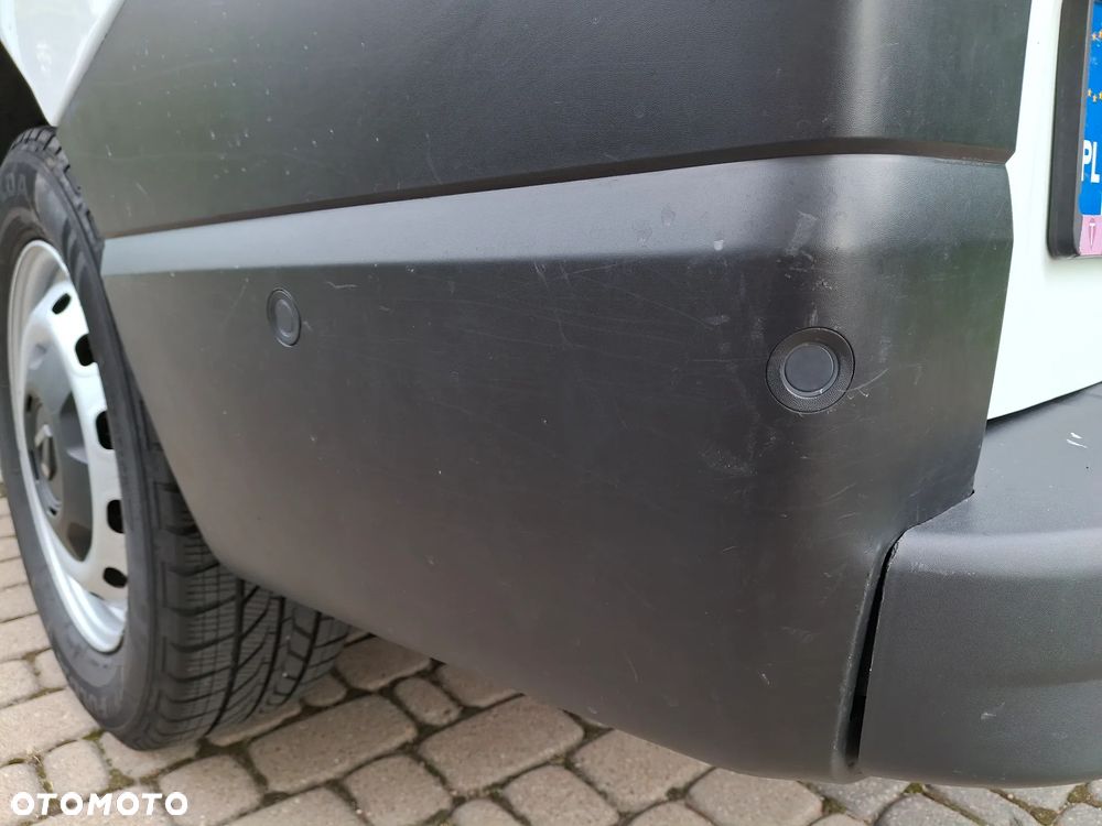 Renault Trafic - 28
