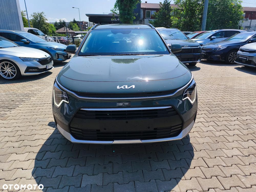 Kia Niro 1.6 GDI Hybrid M - 2