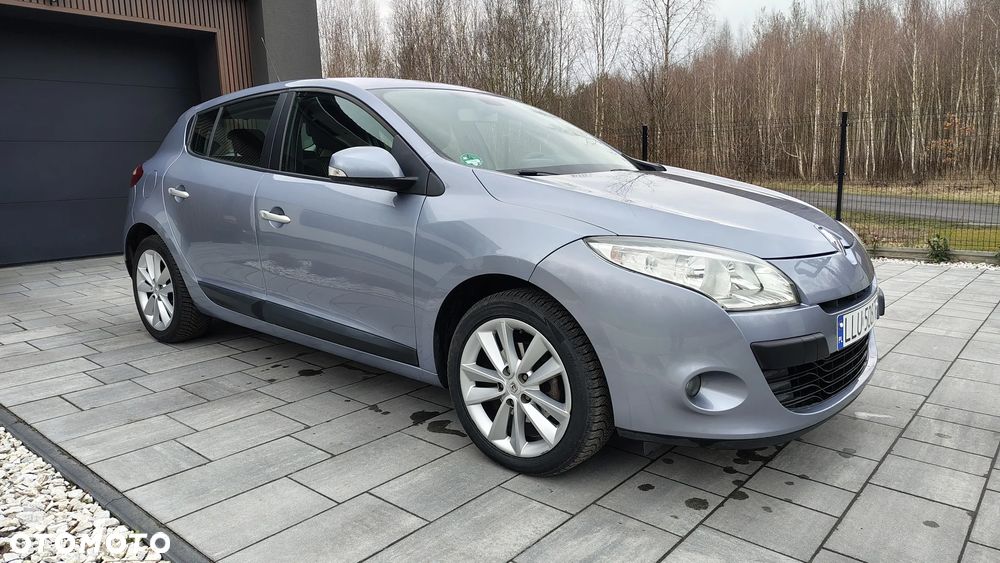 Renault Megane 1.6 16V 110 Dynamique - 1