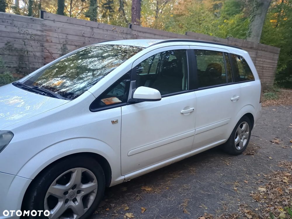 Opel Zafira 1.9 CDTI Enjoy - 2
