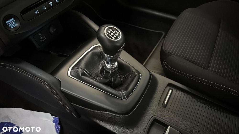 Ford Focus 1.0 EcoBoost mHEV Titanium X - 16