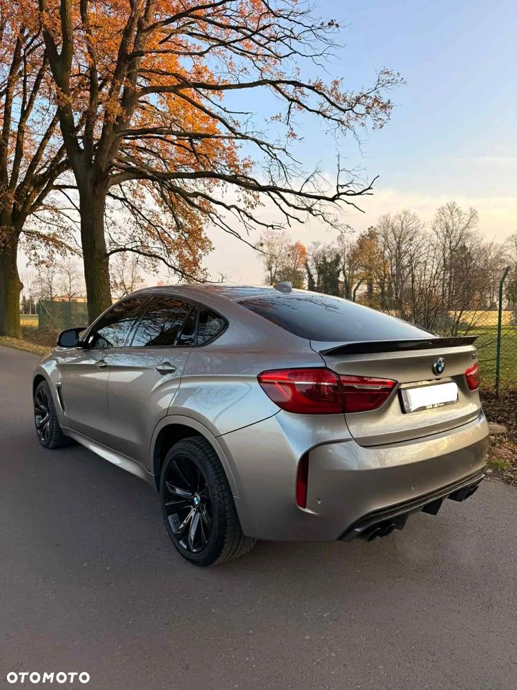 BMW X6M - 1