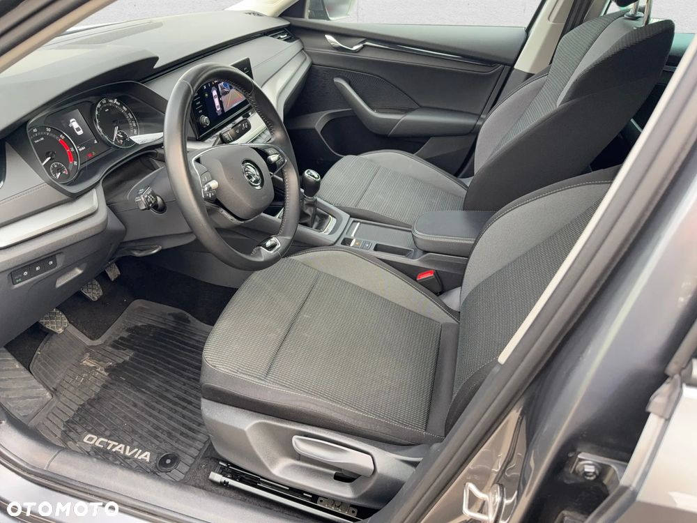 Skoda Octavia - 15