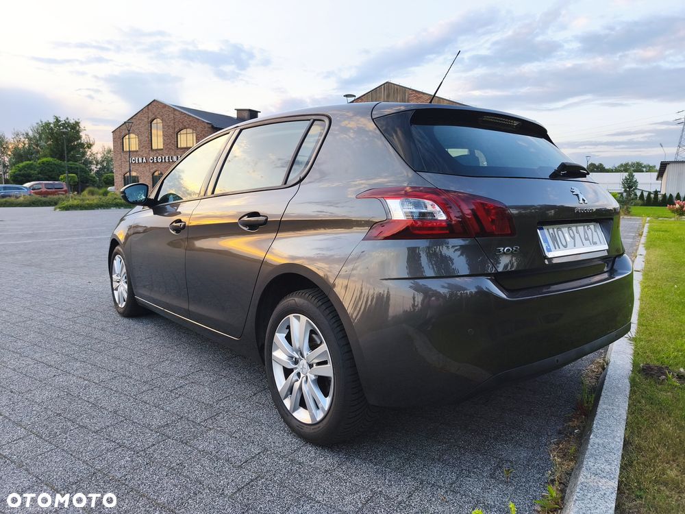 Peugeot 308 1.6 e-HDi Active S&S - 10