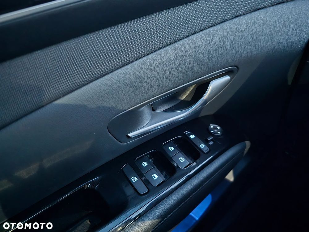 Hyundai Tucson 1.6 T-GDi HEV Executive 4WD - 11