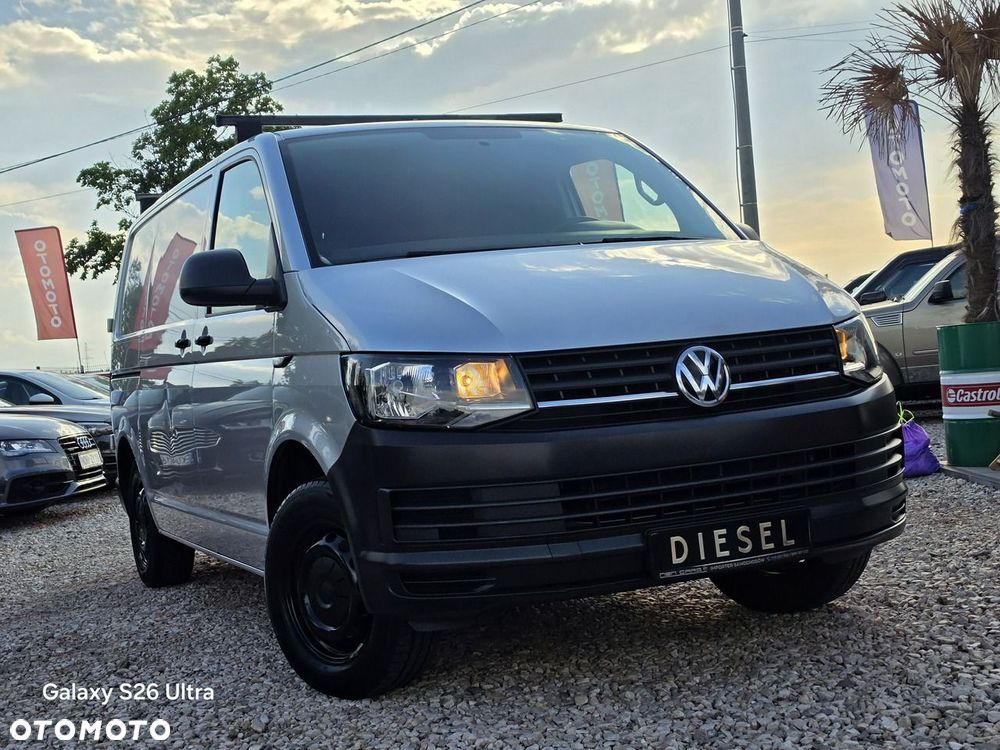Volkswagen Transporter - 4