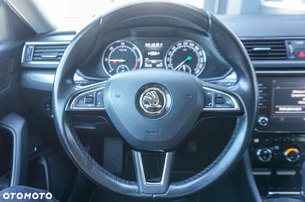 Skoda Superb 2.0 TDI 4x4 Style DSG - 11