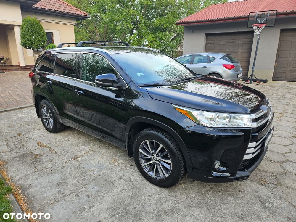 Toyota Highlander 3.5 V6 - 8