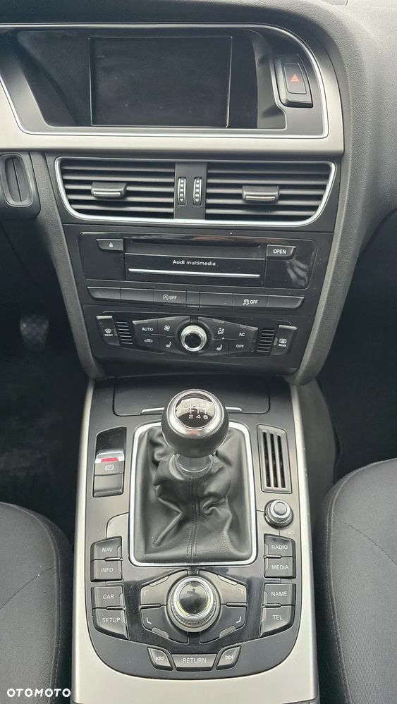 Audi A4 Avant 2.0 TDI - 24