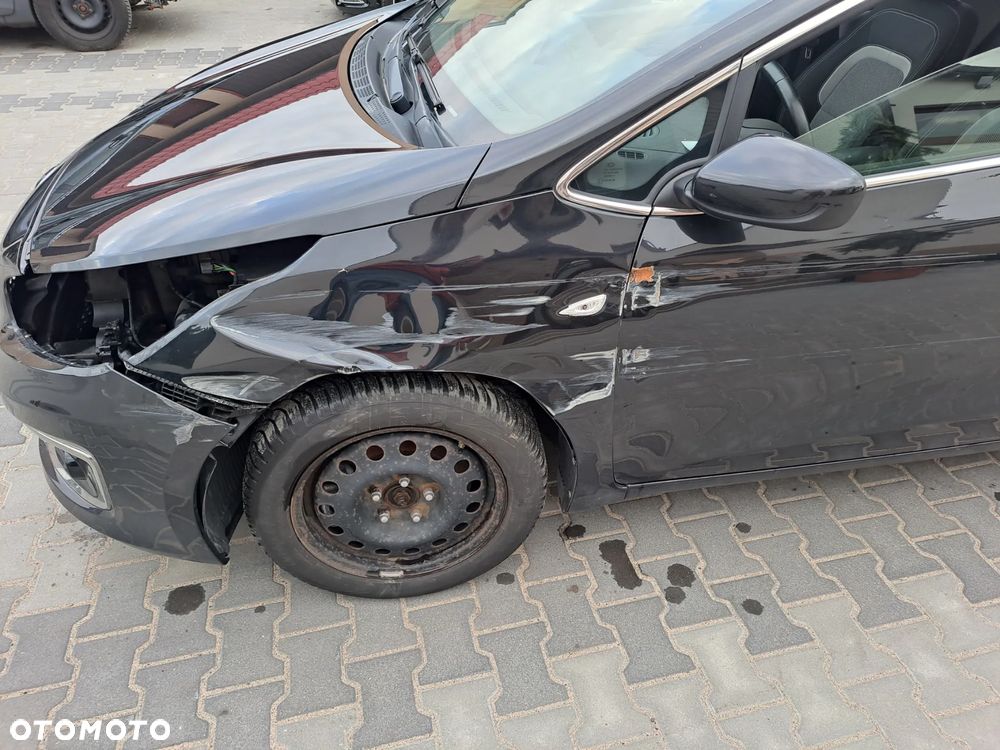 Kia Ceed 1.6 CRDi Vision - 16