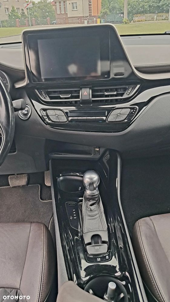 Toyota C-HR 1.2 T GPF Prestige CVT - 17