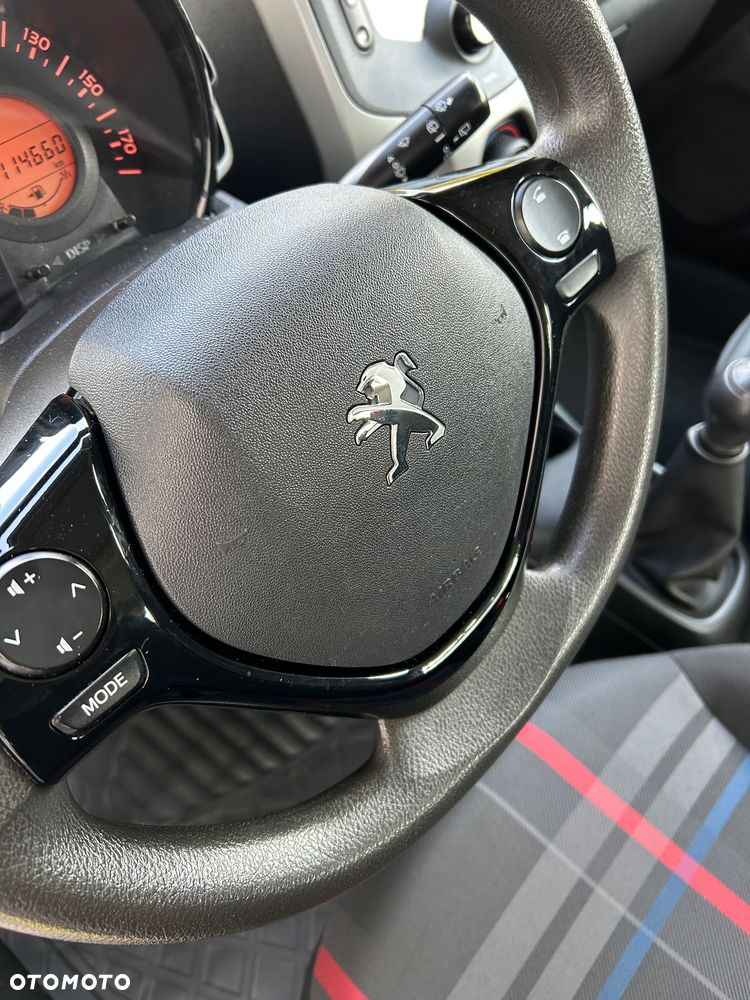 Peugeot 108 - 11