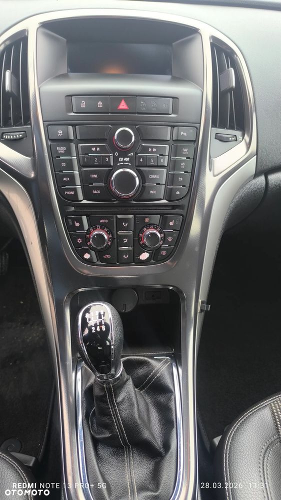Opel Astra 1.4 Turbo Innovation - 24