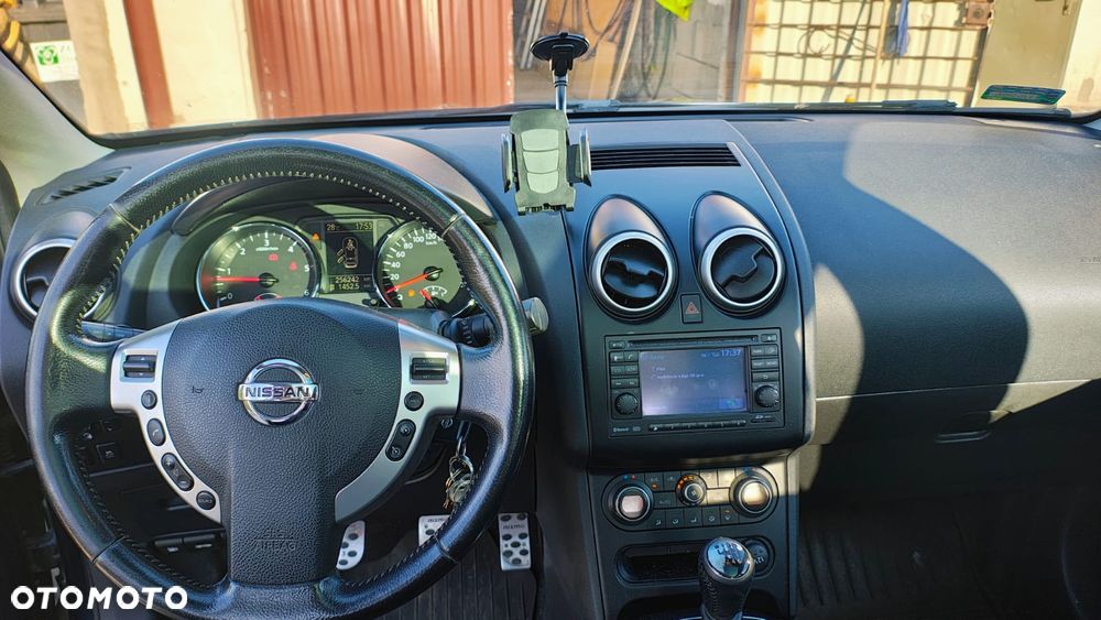 Nissan Qashqai+2 - 8