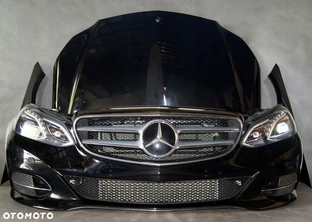 MERCEDES W212 ZDERZAK MASKA CHŁODNICE AVANTGARDE - 1
