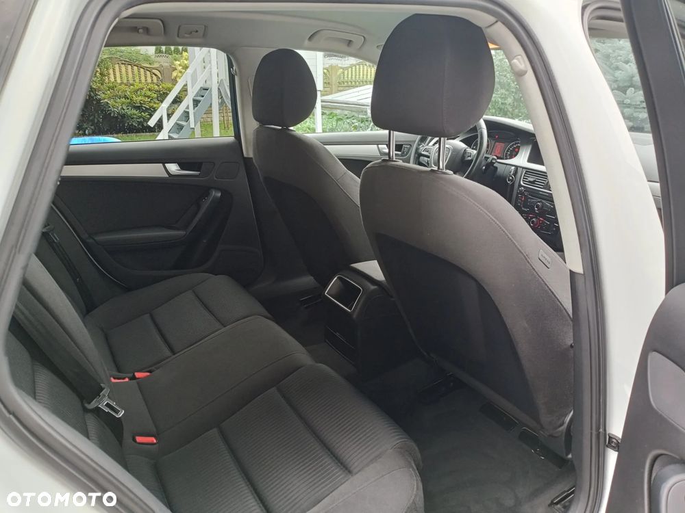 Audi A4 Avant 2.0 TDI DPF Ambition - 9