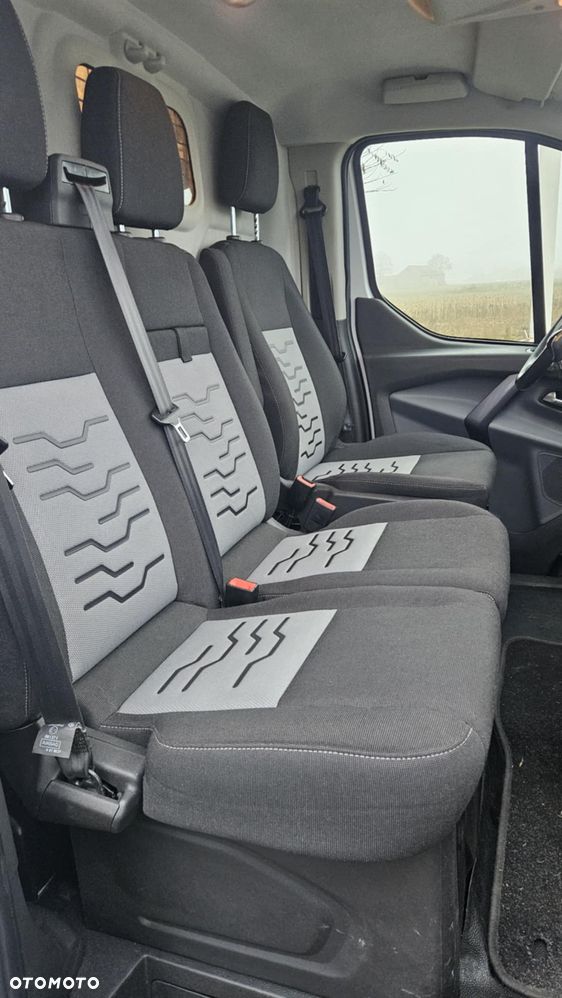 Ford Transit Custom - 31