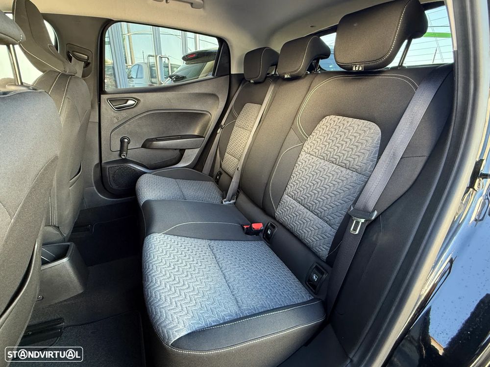 Renault Clio 1.0 TCe Limited CVT - 14