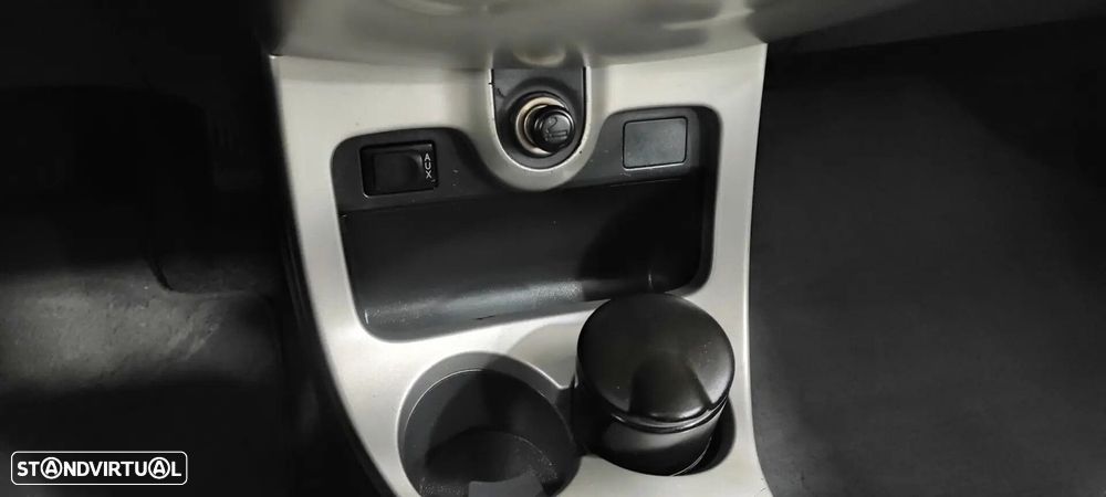 Toyota Urban Cruiser - 32