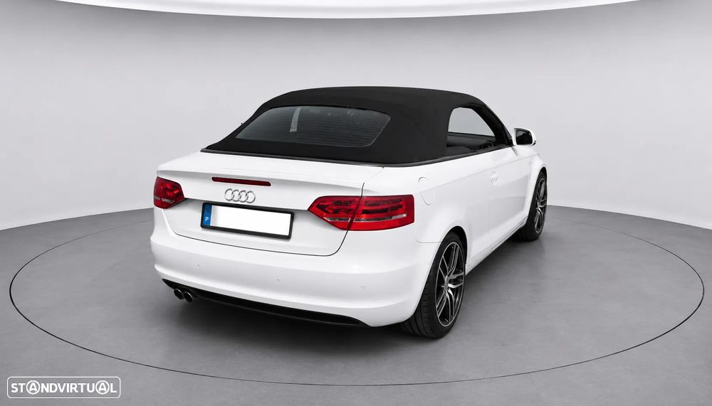 Audi A3 Cabrio 2.0 TDi S-line S tronic - 4