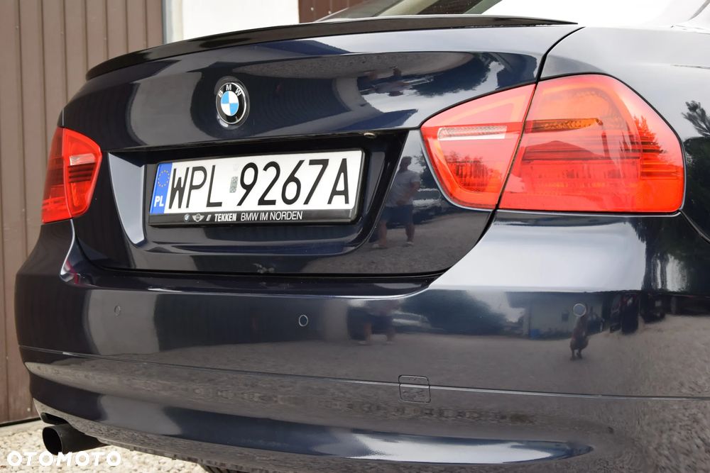 BMW Seria 3 318i - 14