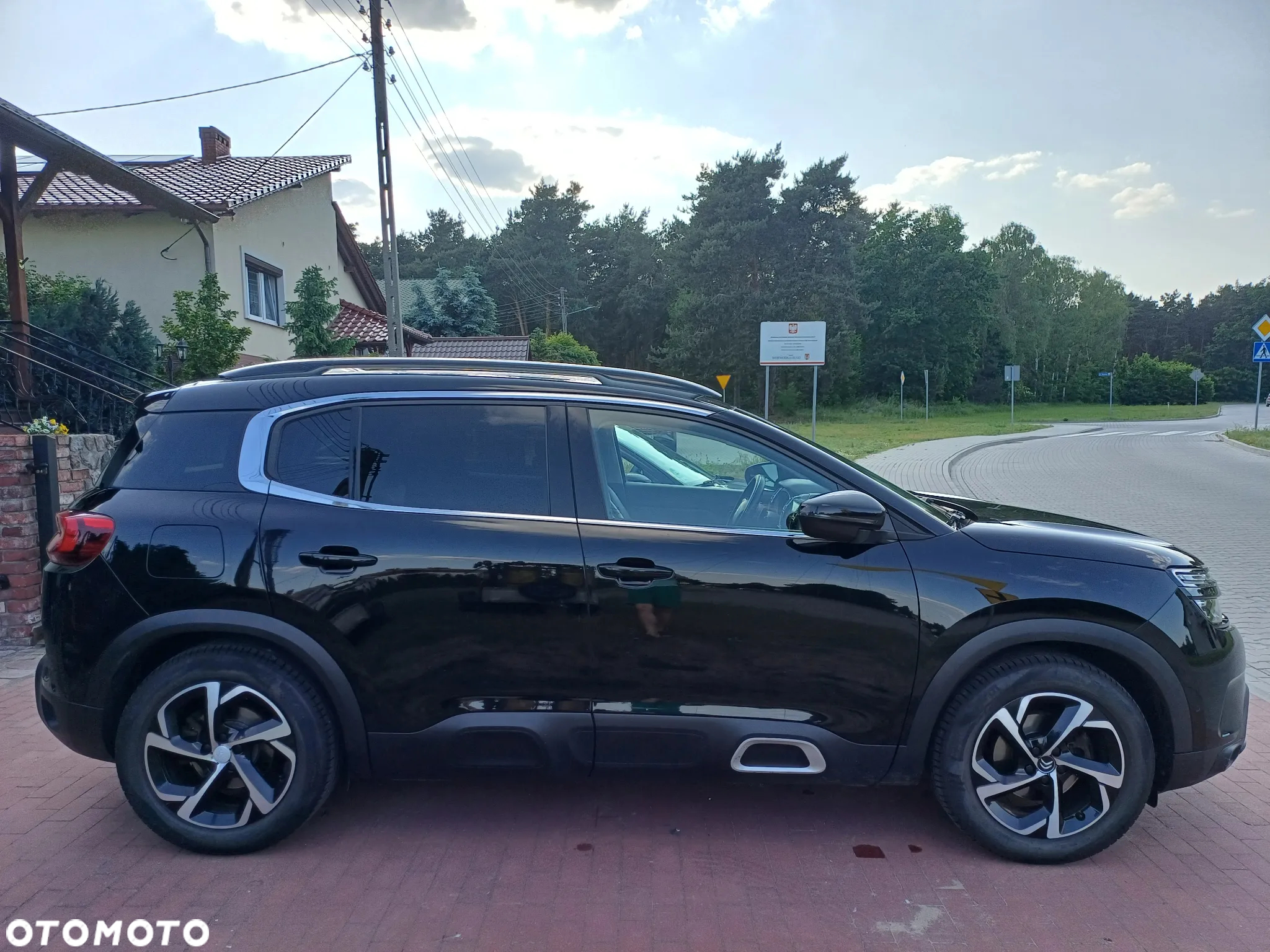 Citroën C5 Aircross 1.6 PureTech Shine EAT8 - 3