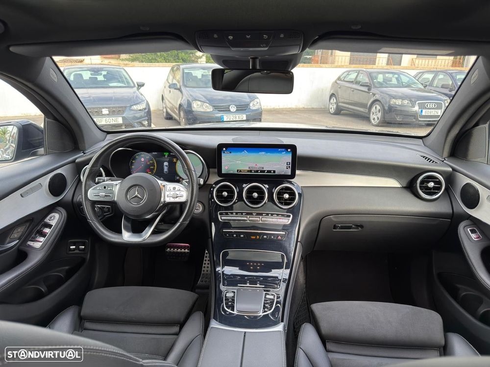 Mercedes-Benz GLC 300 e Coupé 4Matic - 24