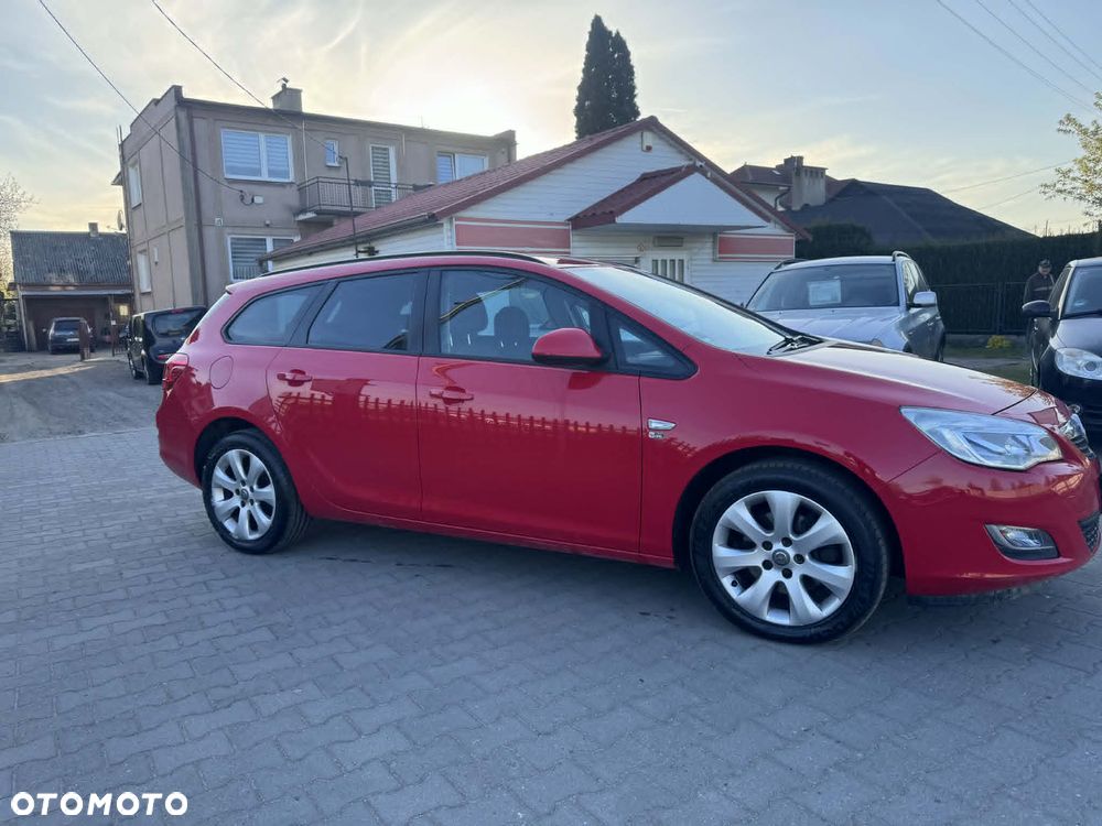 Opel Astra 1.7 CDTI DPF 150 Jahre - 4