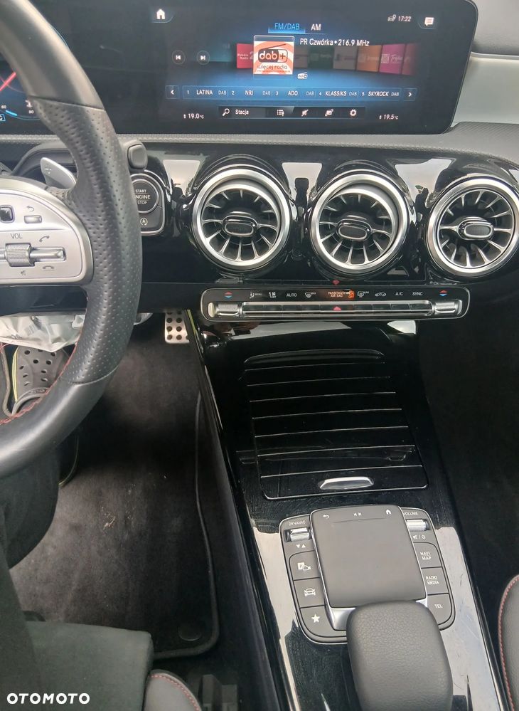 Mercedes-Benz Klasa A 200 4-Matic AMG Line 8G-DCT - 22
