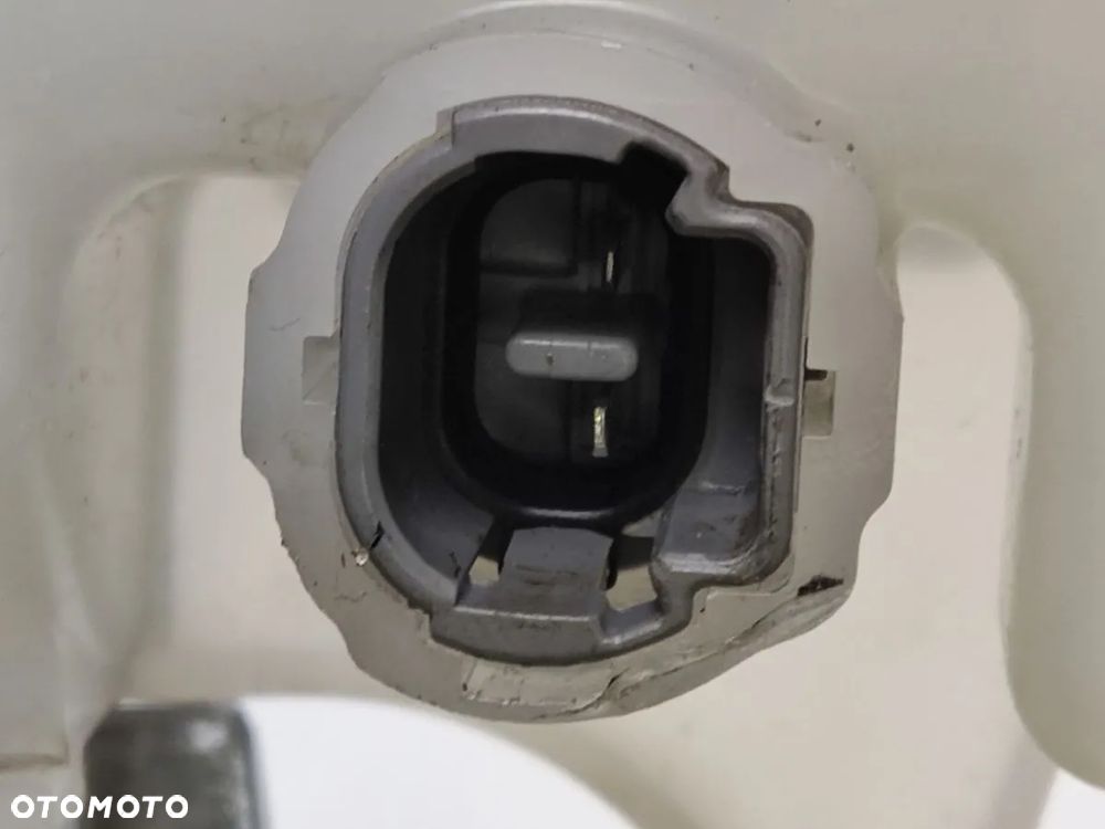 LEXUS UX 2.0i 19-22r Serwo Hamulcowe - 6