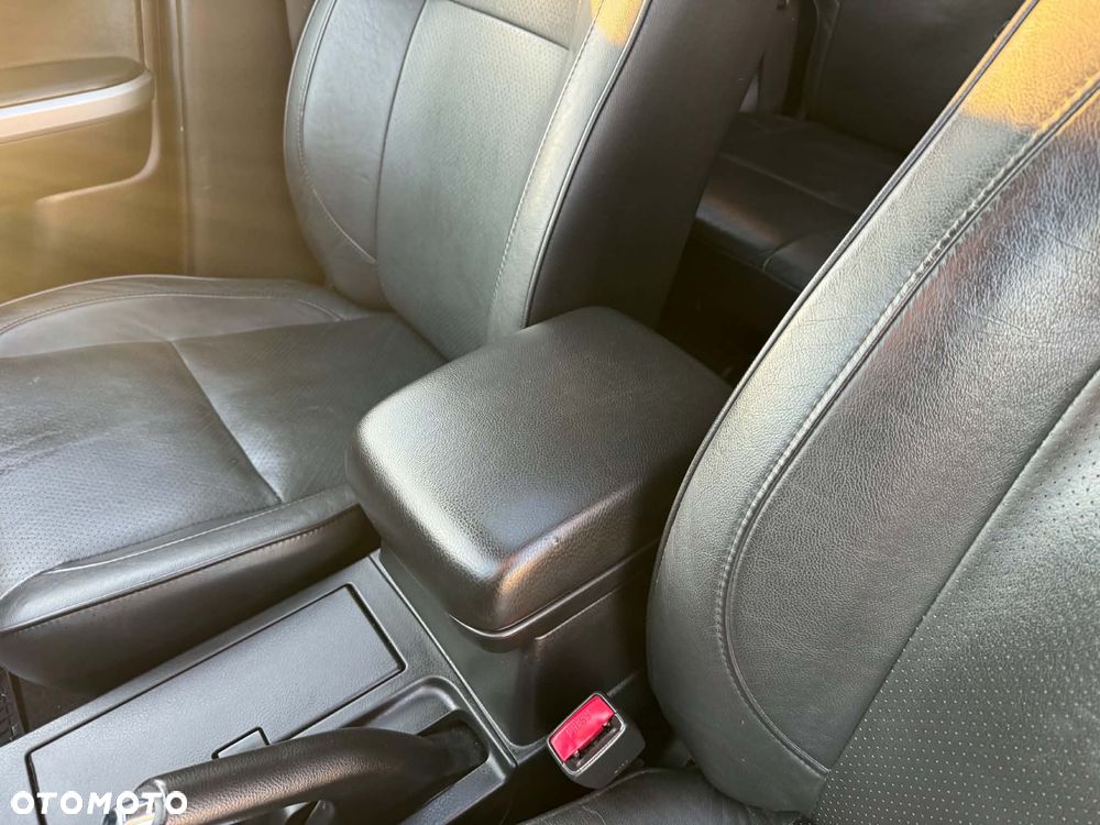 Suzuki Grand Vitara 1.9 DDiS De Luxe EU5 - 20