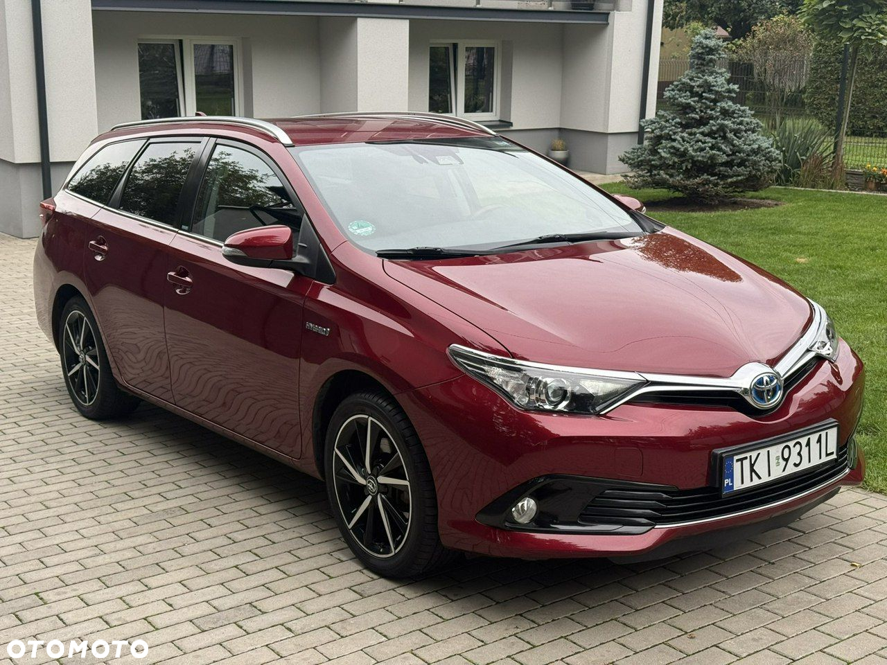 Toyota Auris - 2