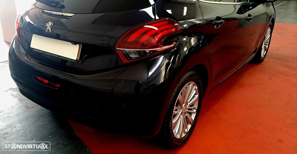 Peugeot 208 1.6 BlueHDi Allure - 24