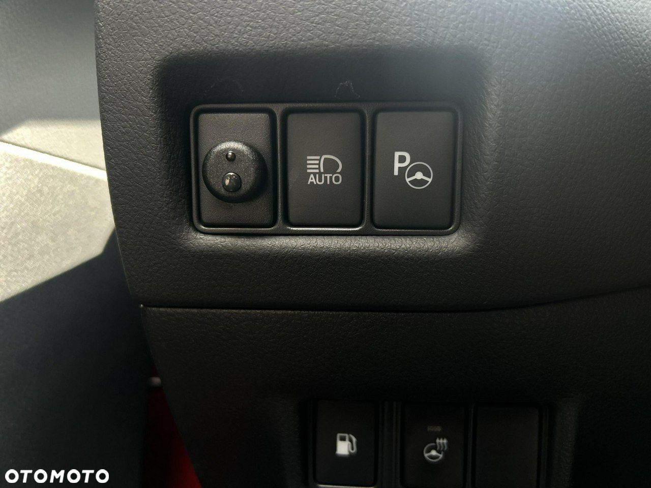 Toyota C-HR - 20