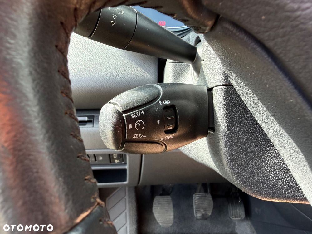 Peugeot 3008 155 THP Premium - 18