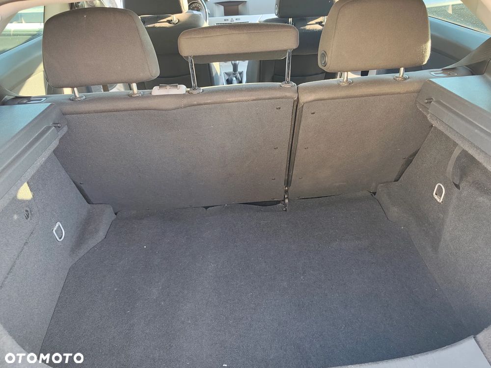 Opel Astra 1.4 Selection - 13
