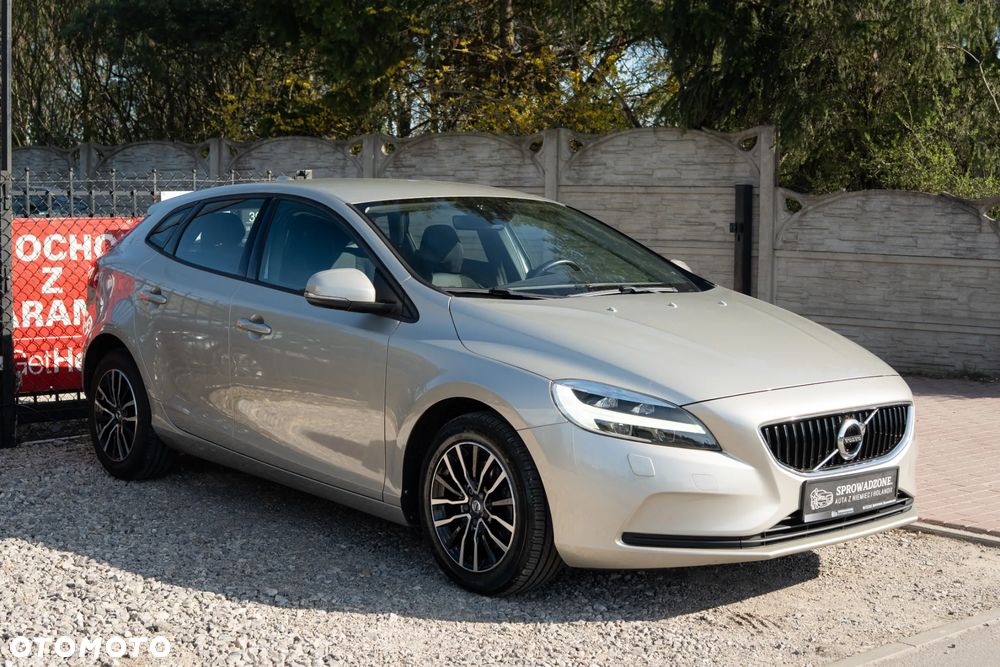 Volvo V40 T2 Drive-E Momentum - 36