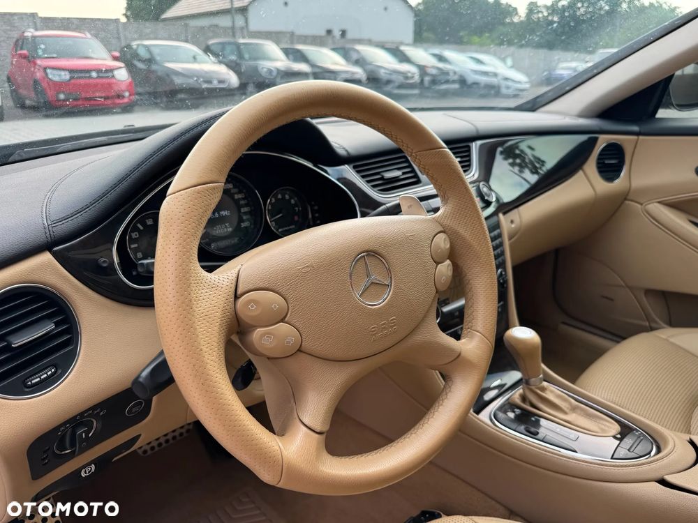 Mercedes-Benz CLS 63 AMG 7G-TRONIC - 28