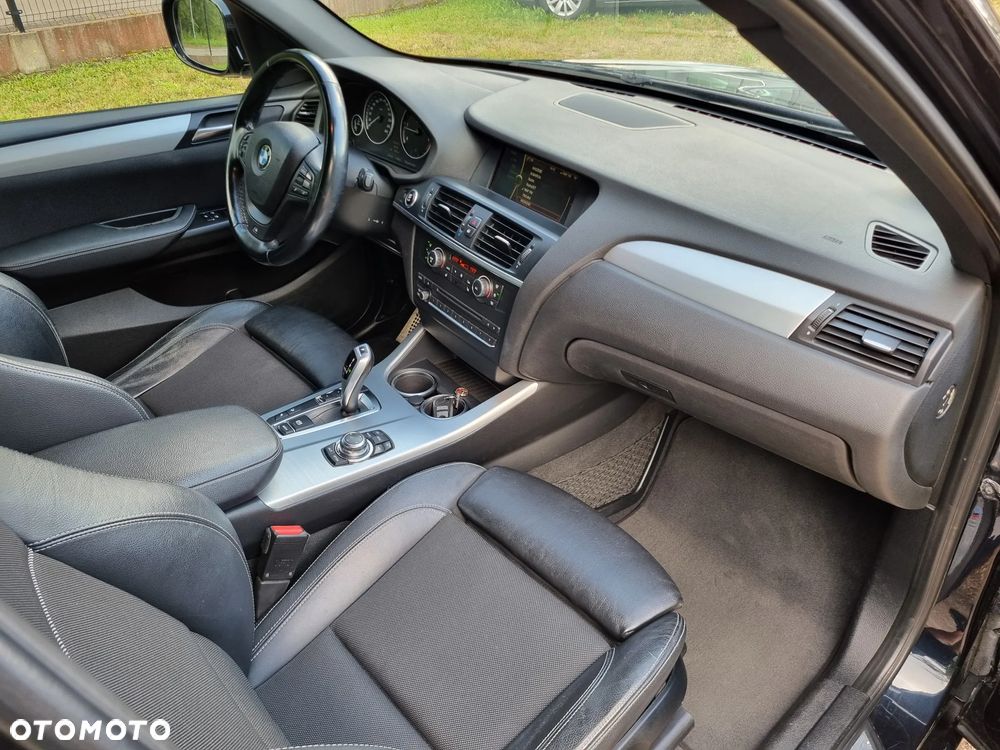 BMW X3 xDrive20d - 23
