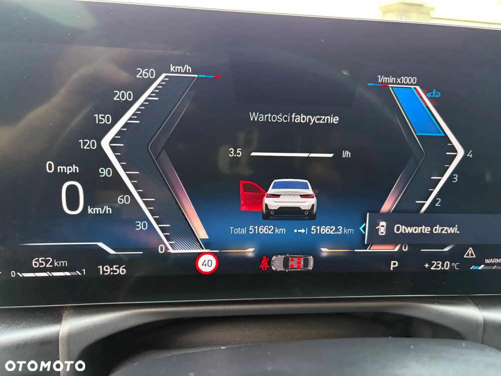 BMW Seria 3 318i M Sport - 16