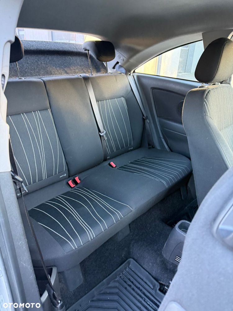 Opel Corsa - 6