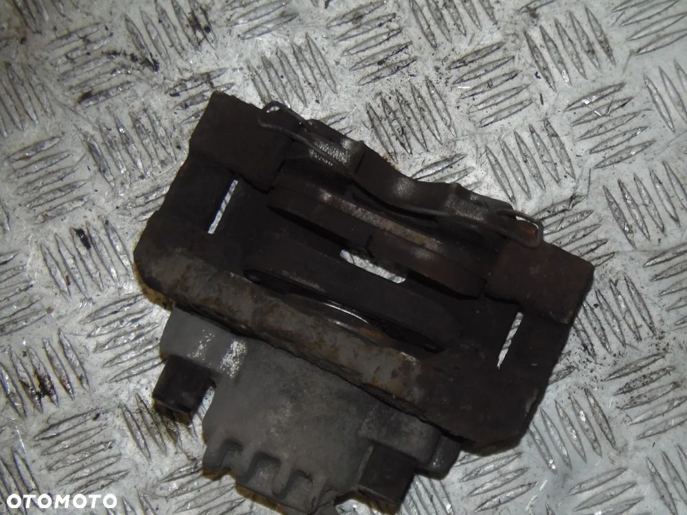 ZACISK HAMULCOWY LEWY PRZEDNI CITROEN C4 GRAND PICASSO I 1.6 THP - 2