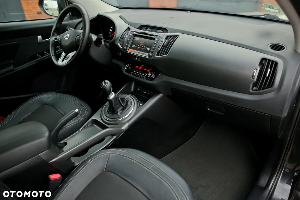 Kia Sportage 2.0 CRDI 184 AWD Platinum Edition - 23