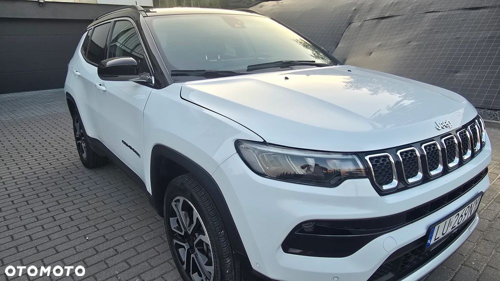 Jeep Compass - 4