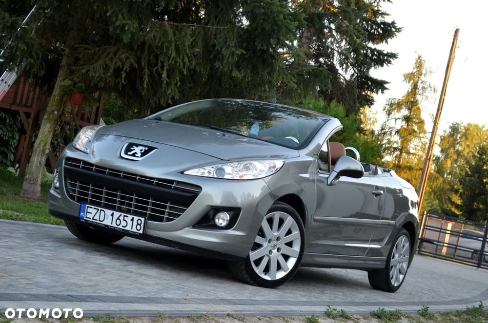 Peugeot 207 CC - 10