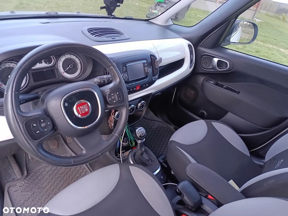 Fiat 500L Living 1.4 T-Jet 16V Lounge - 15