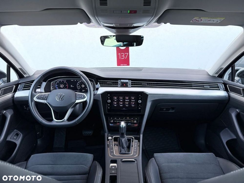 Volkswagen Passat 2023